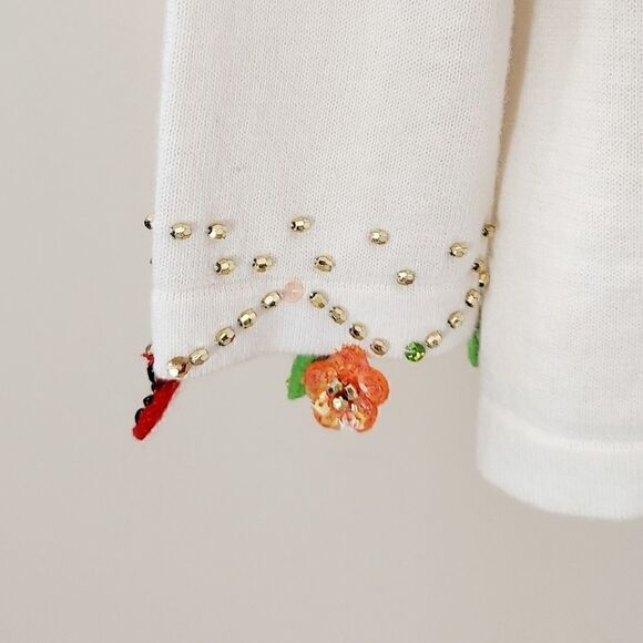 Festive 'Planters Punch' Sweater  - Picture 4 of 9